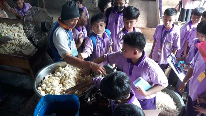Kegiatan pembelajaran outdoor untuk siswa