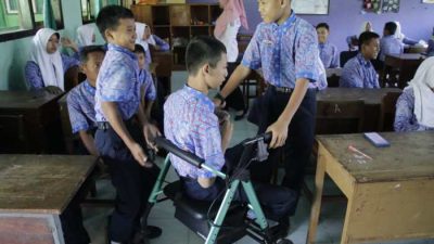 Pendidikan Inklusif: Memberdayakan Siswa Berkebutuhan Khusus