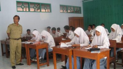 Guru efektif dalam perspektif psikologi pendidikan