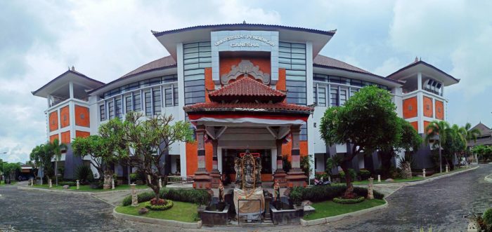 Universitas pendidikan ganesha negeri atau swasta