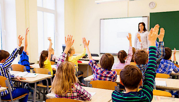 Lembaga pendidikan tinggi tts