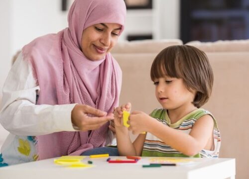 Peran Penting Orang Tua dalam Mengelola Keuangan Pendidikan Anak