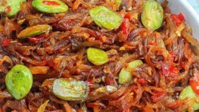 Cara Memasak Oseng Pepaya Muda Pedas yang Menggugah Selera