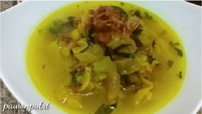 Cara membuat soto kikil tanpa santan