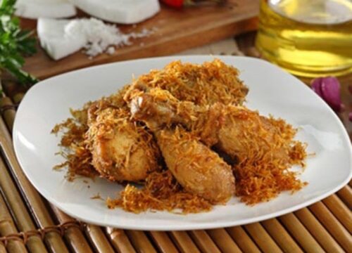Cara Membuat Ayam Kremes Laos: Resep Tradisional yang Lezat