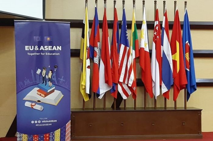 Jelaskan kerjasama asean dalam bidang pendidikan