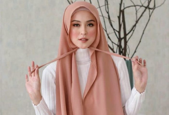 Cara pakai pasmina tali