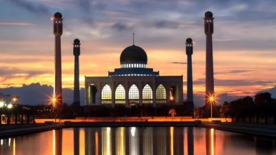 Lembaga pendidikan islam tertua di indonesia adalah