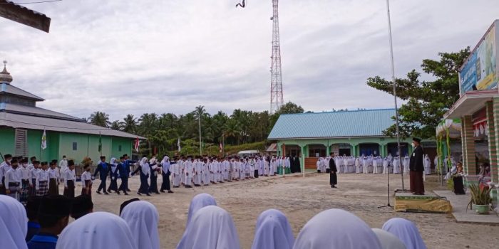 Lembaga pendidikan islam tertua di indonesia adalah