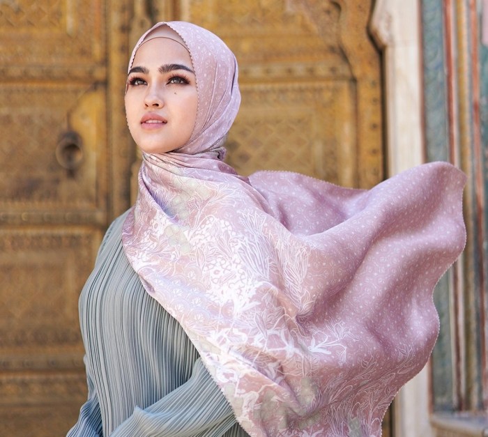 Cara pakai pasmina tali
