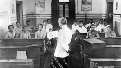 Dasar Pendidikan Sekolah Taman Siswa: Membentuk Karakter Bangsa