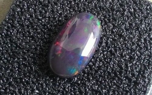 Panduan Memilih Black Opal Berkualitas Tinggi