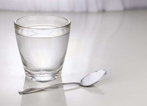 Cara Bikin Oralit 1 Gelas untuk Atasi Dehidrasi