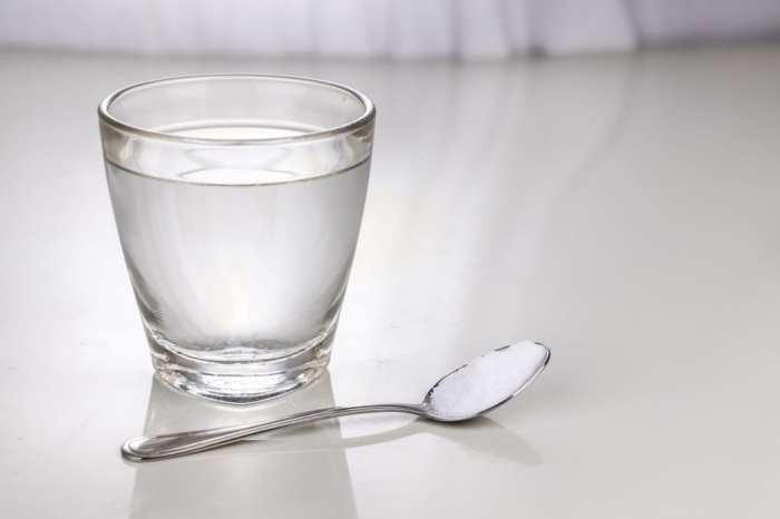 Cara bikin oralit 1 gelas