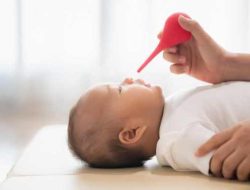 Cara Mengatasi Hidung Tersumbat pada Bayi 1 Bulan: Panduan Lengkap