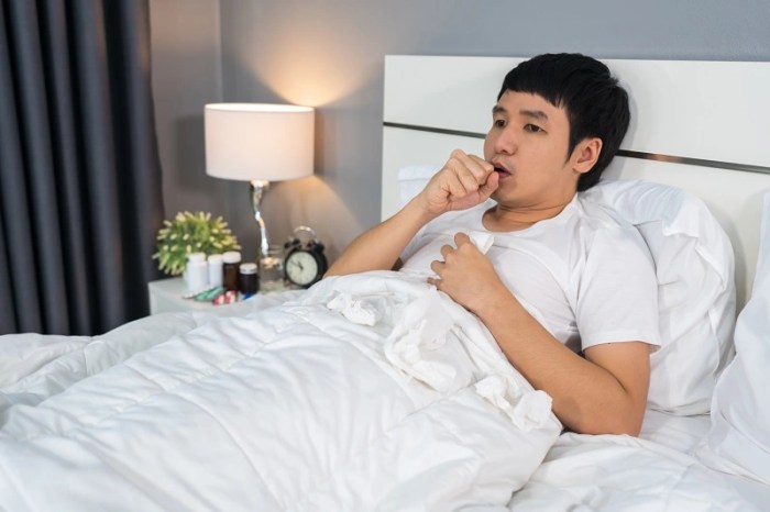 Cara mengatasi batuk dan sesak nafas di malam hari