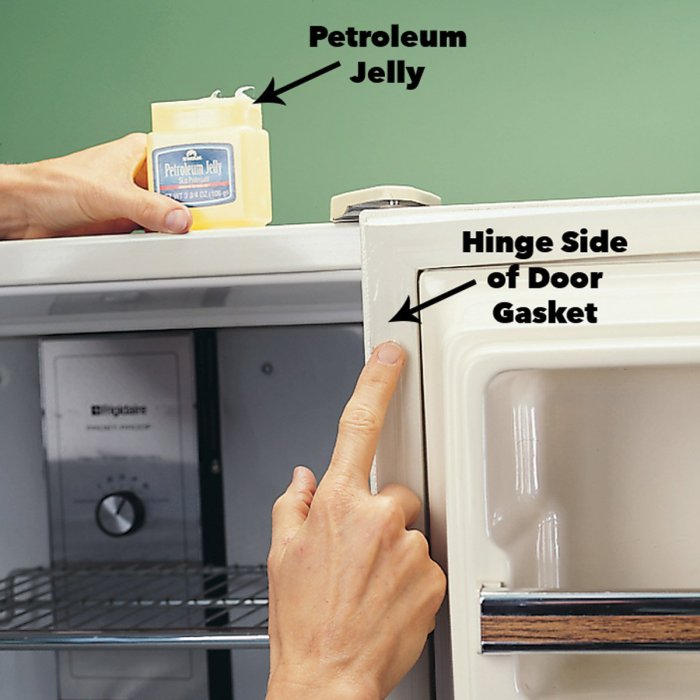 Cara ganti magnet pintu kulkas