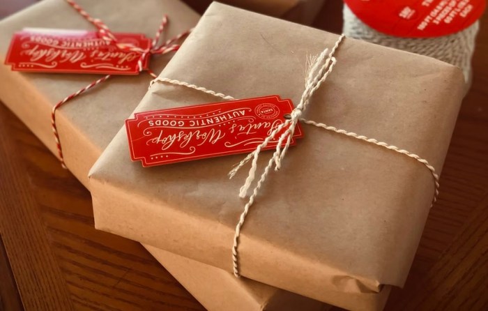 Cara bungkus kado coklat