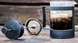 Cara Membuat Kopi Nikmat Pakai French Press