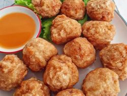 Cara Membuat Bakso Ayam Goreng Renyah: Rahasia Kelezatan Sempurna