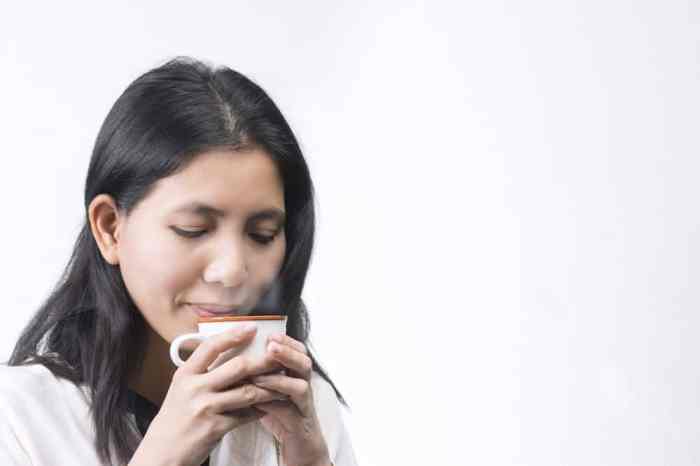 Cara mengatasi telinga bindeng akibat flu