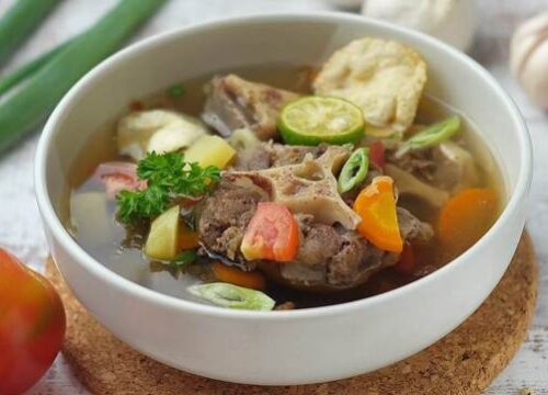 Cara Membuat Soto Iga Sapi Bening yang Gurih dan Sehat