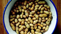 Cara rebus kacang tanah