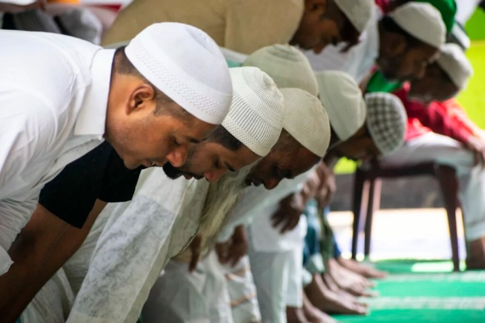 Cara sholat dhuhur di waktu ashar