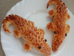 Cara Membuat Roti Buaya: Panduan Lengkap untuk Kue Tradisional Indonesia