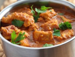 Cara Membuat Bumbu Kari Ayam yang Sedap dan Aromatik