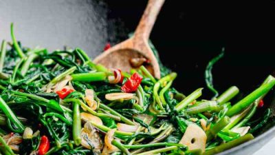 Bagaimana cara memasak sayur kangkung