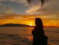 Mengapa Senja Selalu Membuat Kita Merenung?