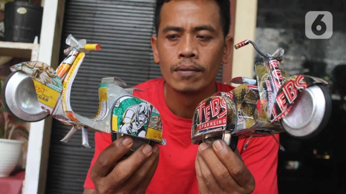 Orang yang membuat benda benda kerajinan disebut