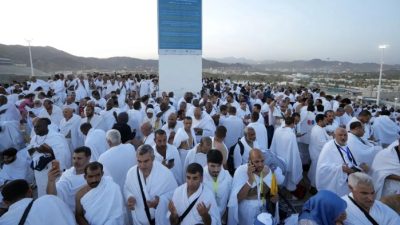 Wukuf di Padang Arafah Salah Satu Puncak Ibadah Haji