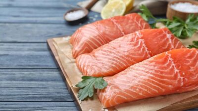 Contoh makanan yang diawetkan dengan cara jangka pendek adalah