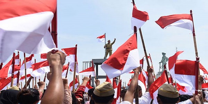 Salah satu upaya menumbuhkan semangat nasionalisme bagi pelajar adalah