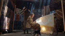 Seni kriya seperti keramik pada awalnya diciptakan untuk