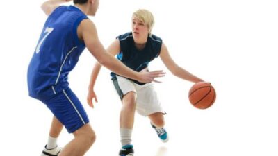 Memahami Lemparan Awal dalam Permainan Bola Basket