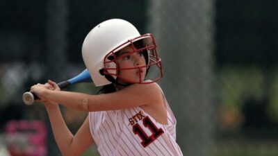 Softball Olahraga Permainan yang Menggunakan Bola