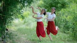 Orang yang menciptakan tari disebut