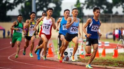 Faktor utama pemberi kontribusi terhadap lari jarak menengah adalah