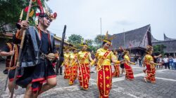 Gerakan tarian yang menggunakan keindahan disebut gerak