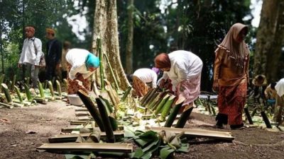 Mengenal Aktivitas yang Bukan Termasuk Cara Melestarikan Budaya Daerah