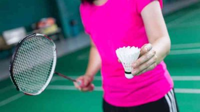 Bola dalam Bulu Tangkis Mengenal Istilah dan Spesifikasinya