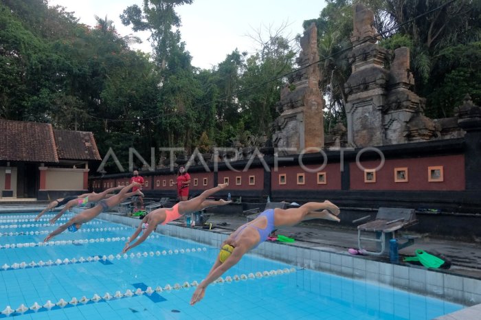 Jumlah lintasan dalam kolam renang adalah