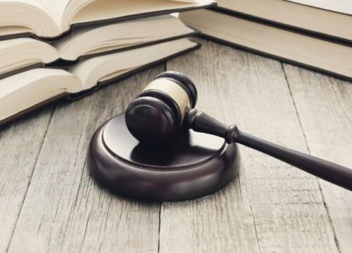 Memahami Perilaku Taat Hukum Contoh, Prinsip, dan Dampaknya