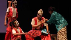Sumber Inspirasi Cerita Teater Modern