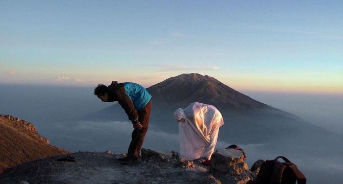 Cara sholat dhuhur di waktu ashar
