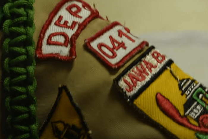 Cara pasang tali pramuka