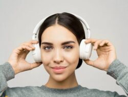 Cara Pemakaian Headset yang Benar Panduan Lengkap untuk Pengalaman Audio Optimal